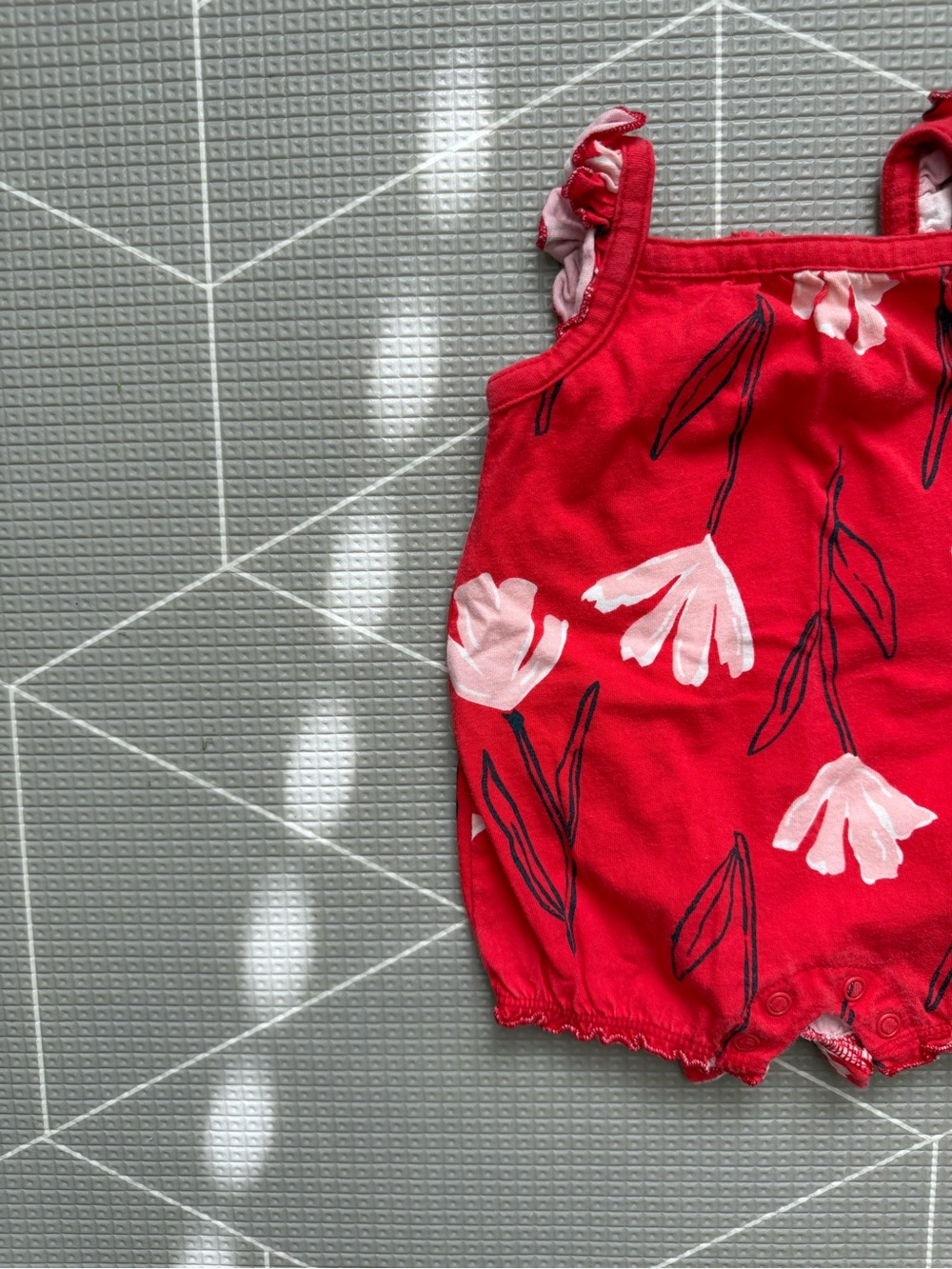 Carters|Baby Girl Vibrant Red Floral Sleeveless bubble Romper,soft cotton•••NB